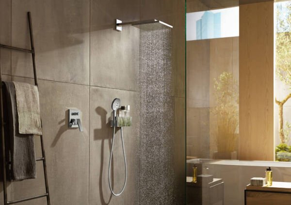 HANSGROHE RAINDANCE E TEPE DUSU 300 1JET DUS DIRSEGI ILE PARLAK ALTIN 26238990