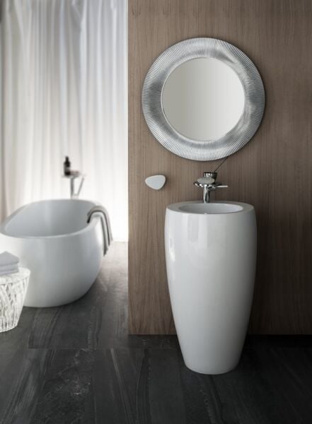 LAUFEN ALESSI ONE KOLON AYAKLI LAVABO MONOBLOK 530x530 MM  H8119724001041